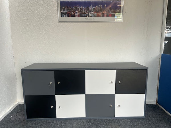 Senator Wooden Key Entry Lockers - 8 Individual Compartments