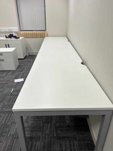 Senator Office Bench Desk - 2 Personnel / 2000mm x 800mm Desks / Side by Side